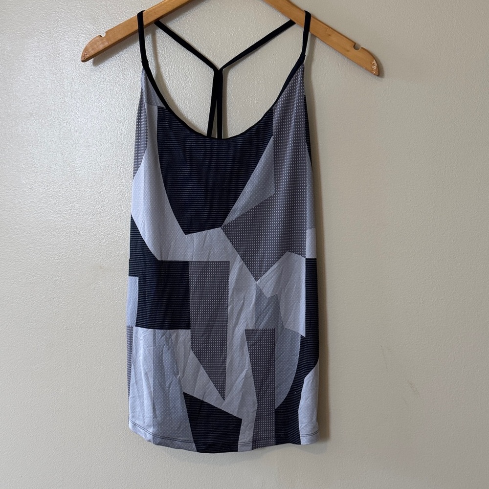 Under Armour Geometric Black and Gray Women's Tank